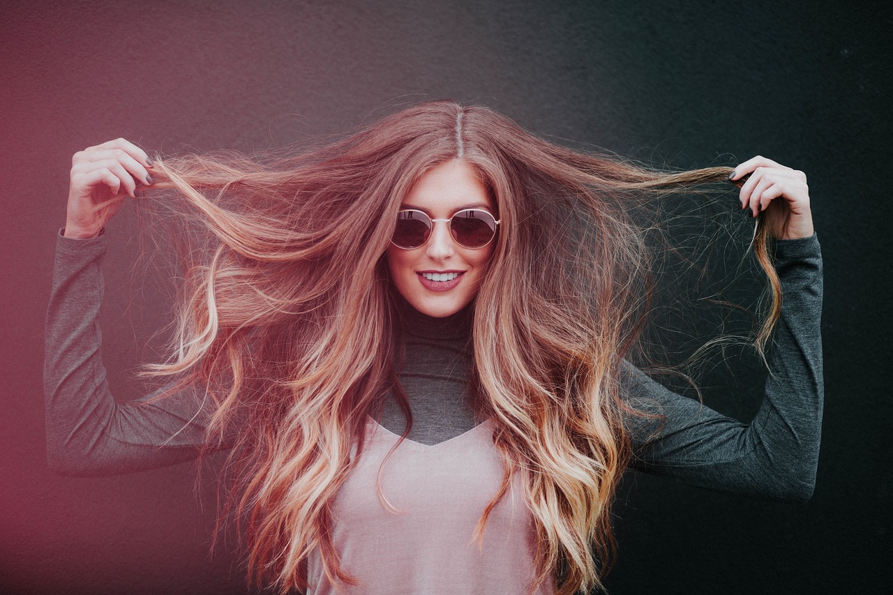 Come contrastare perdita dei capelli e alopecia con le protesi capelli da donna
